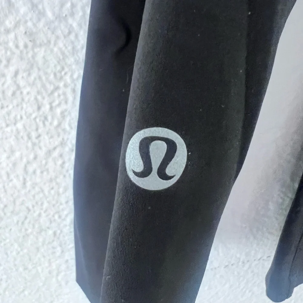 lululemon athletica Black Fast & Free Crop II Nulux Pants - Picture 3 of 4